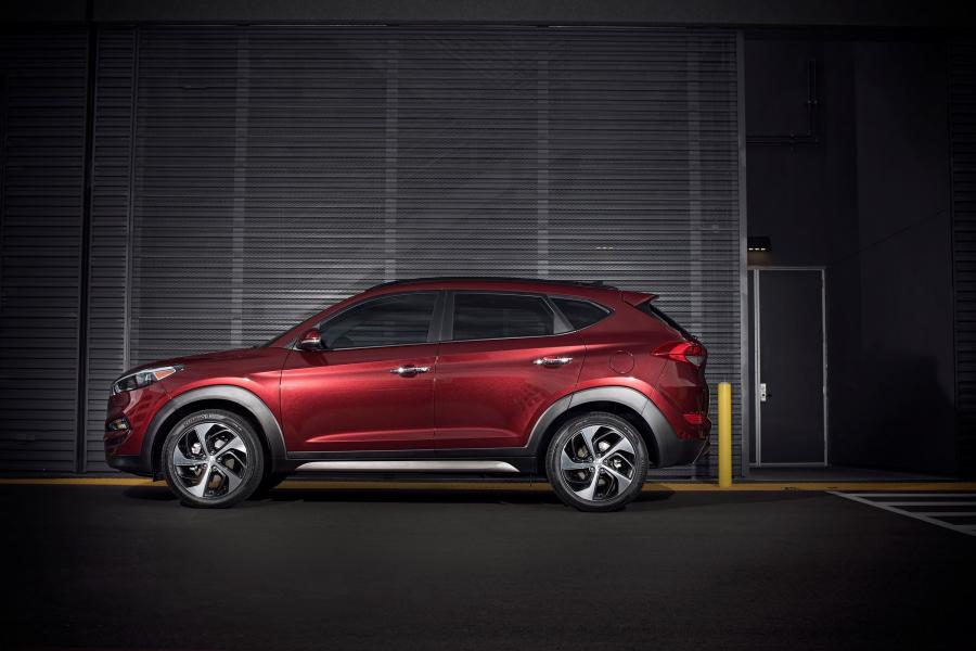  Hyundai Tucson 2015 года  (US) (фото 3 из 13)